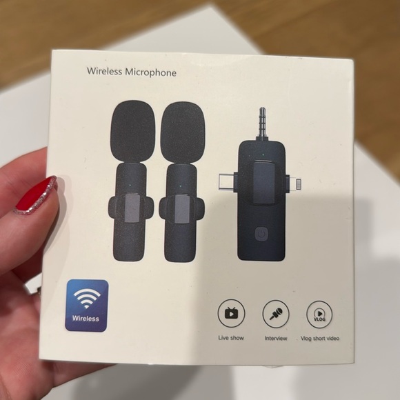 Wireless microphone - Picture 1 of 7